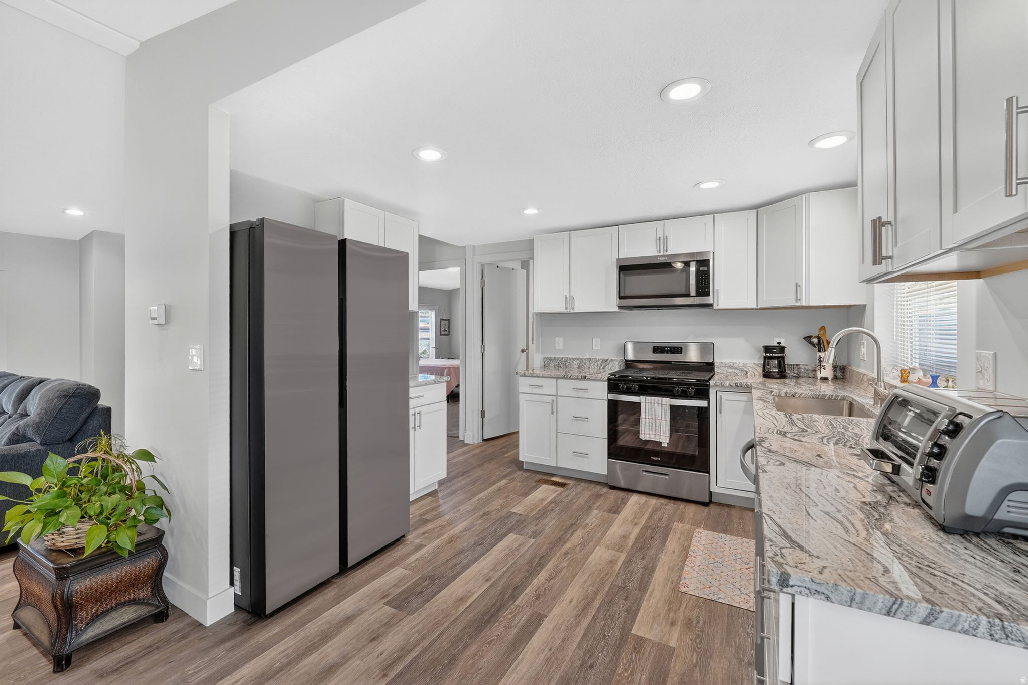 MONTE VISTA - Residential