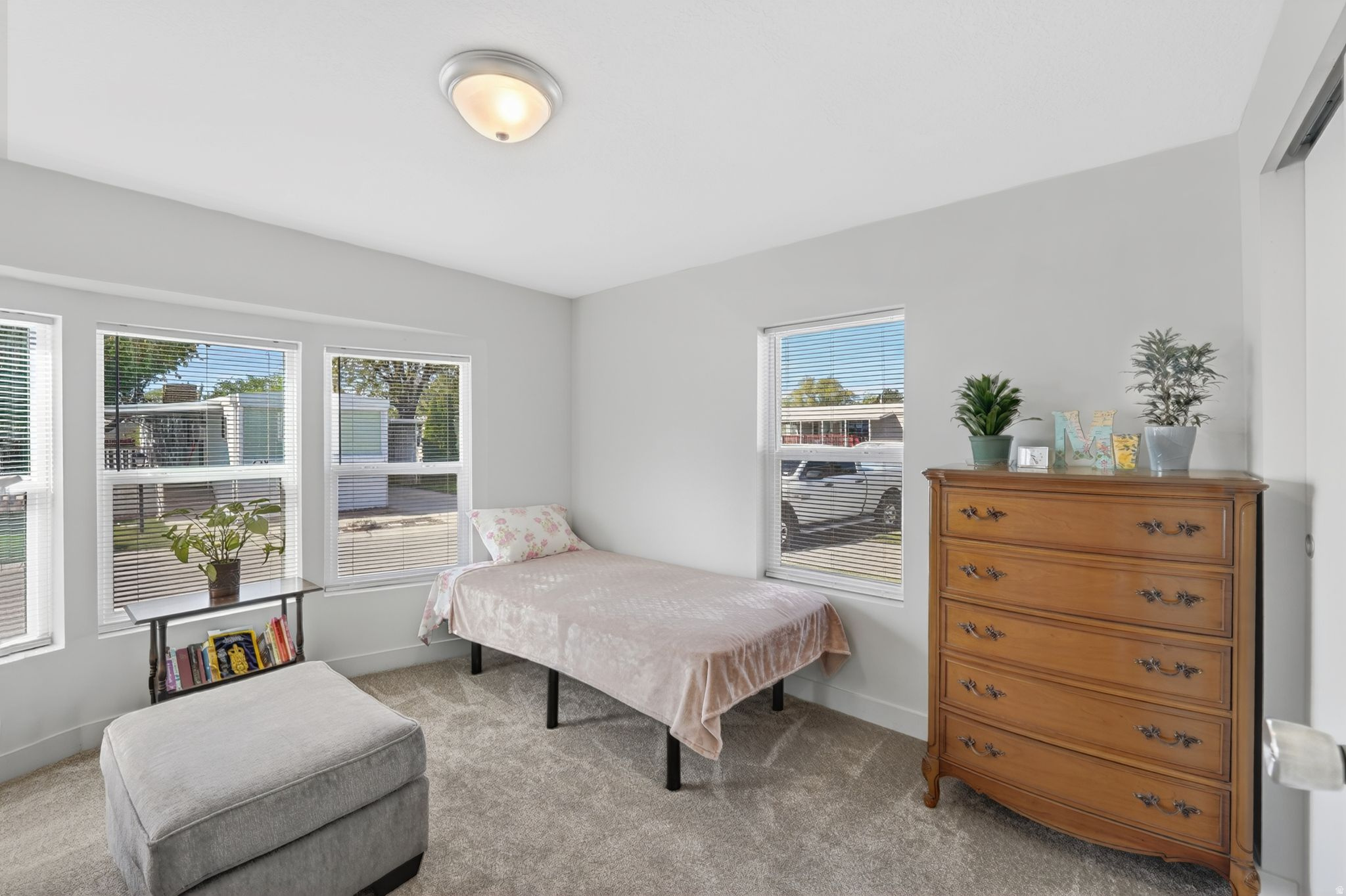 MONTE VISTA - Residential