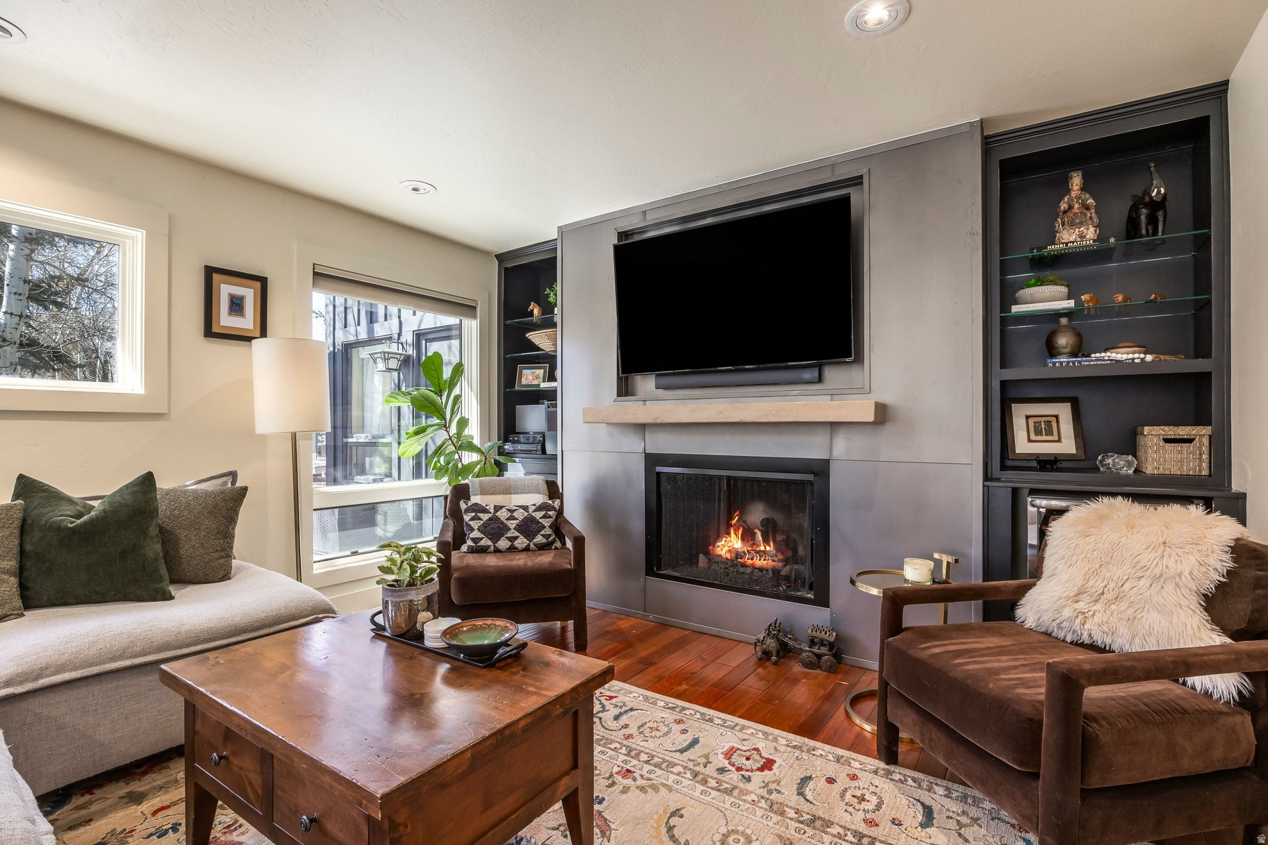 PARK MEADOWS - Residential