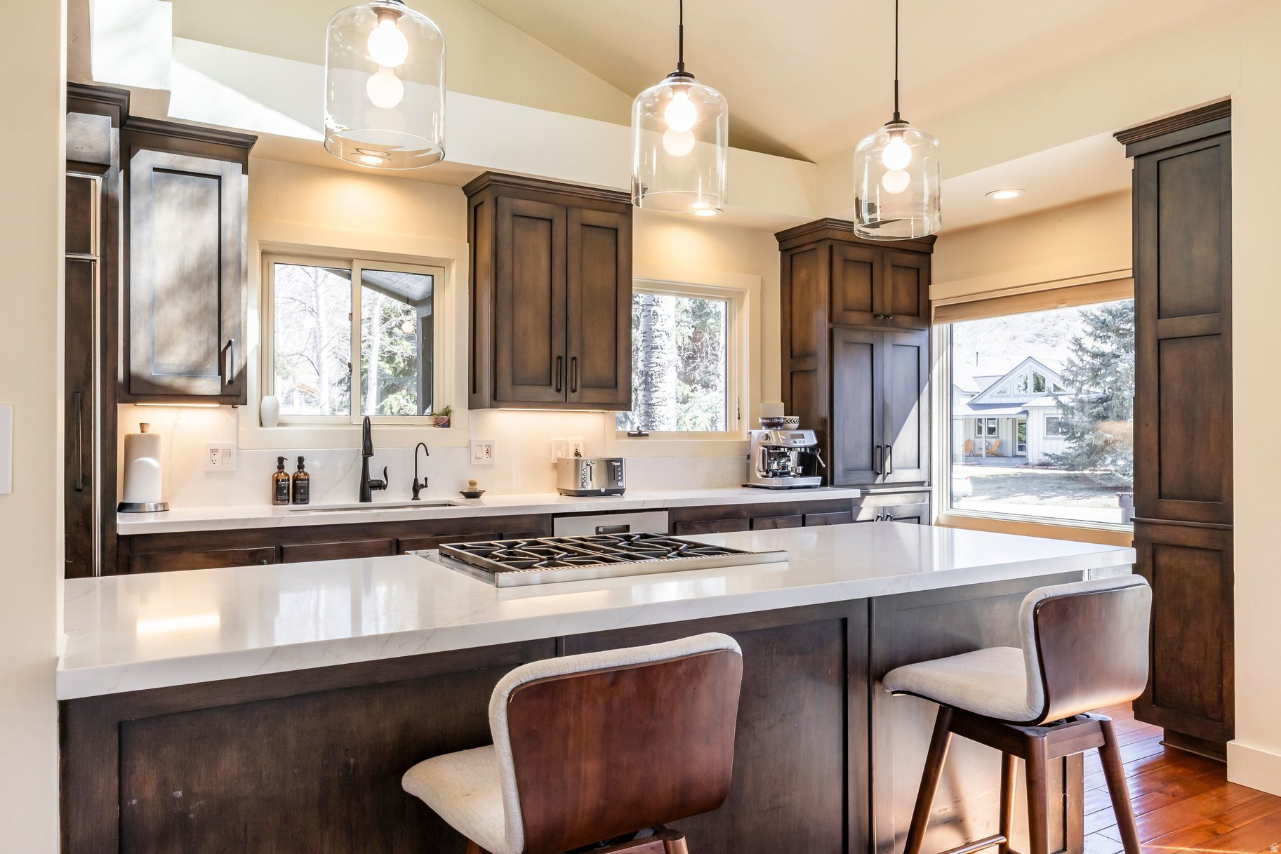 PARK MEADOWS - Residential