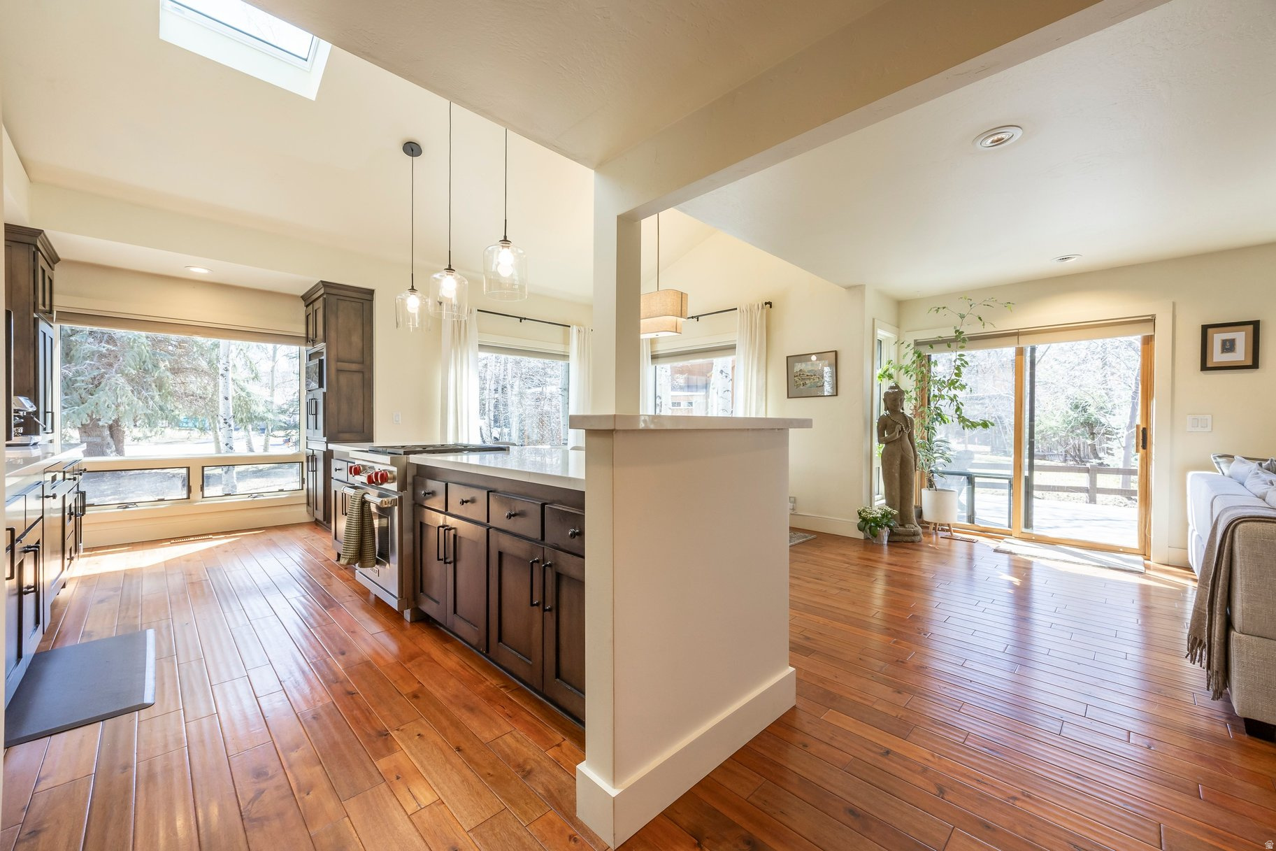 PARK MEADOWS - Residential