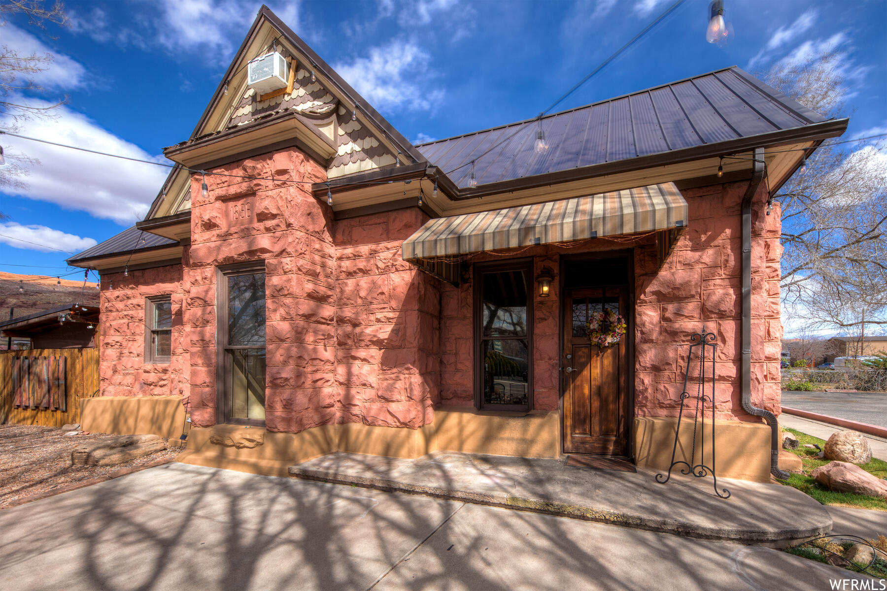 MOAB TOWNSITE - Commercial Sale