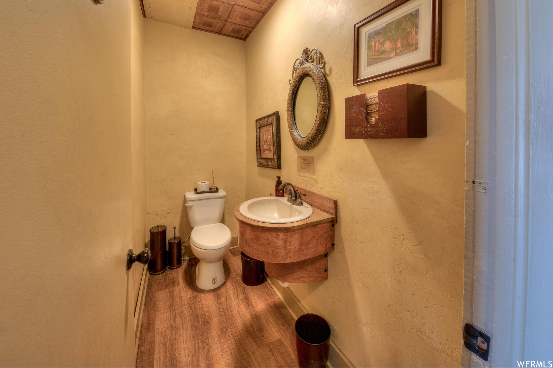 MOAB TOWNSITE - Commercial Sale