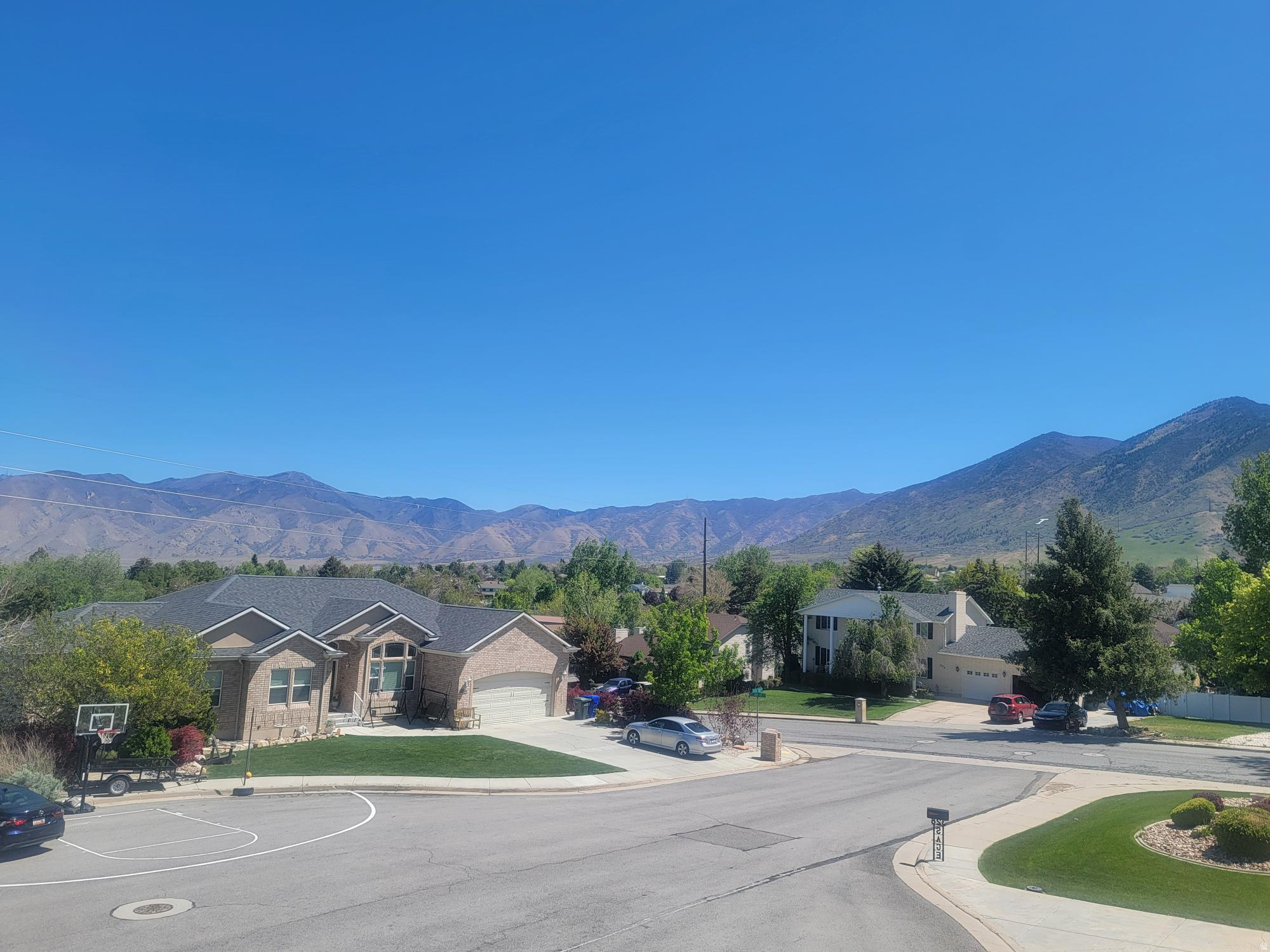 VALLEY VISTA - Residential