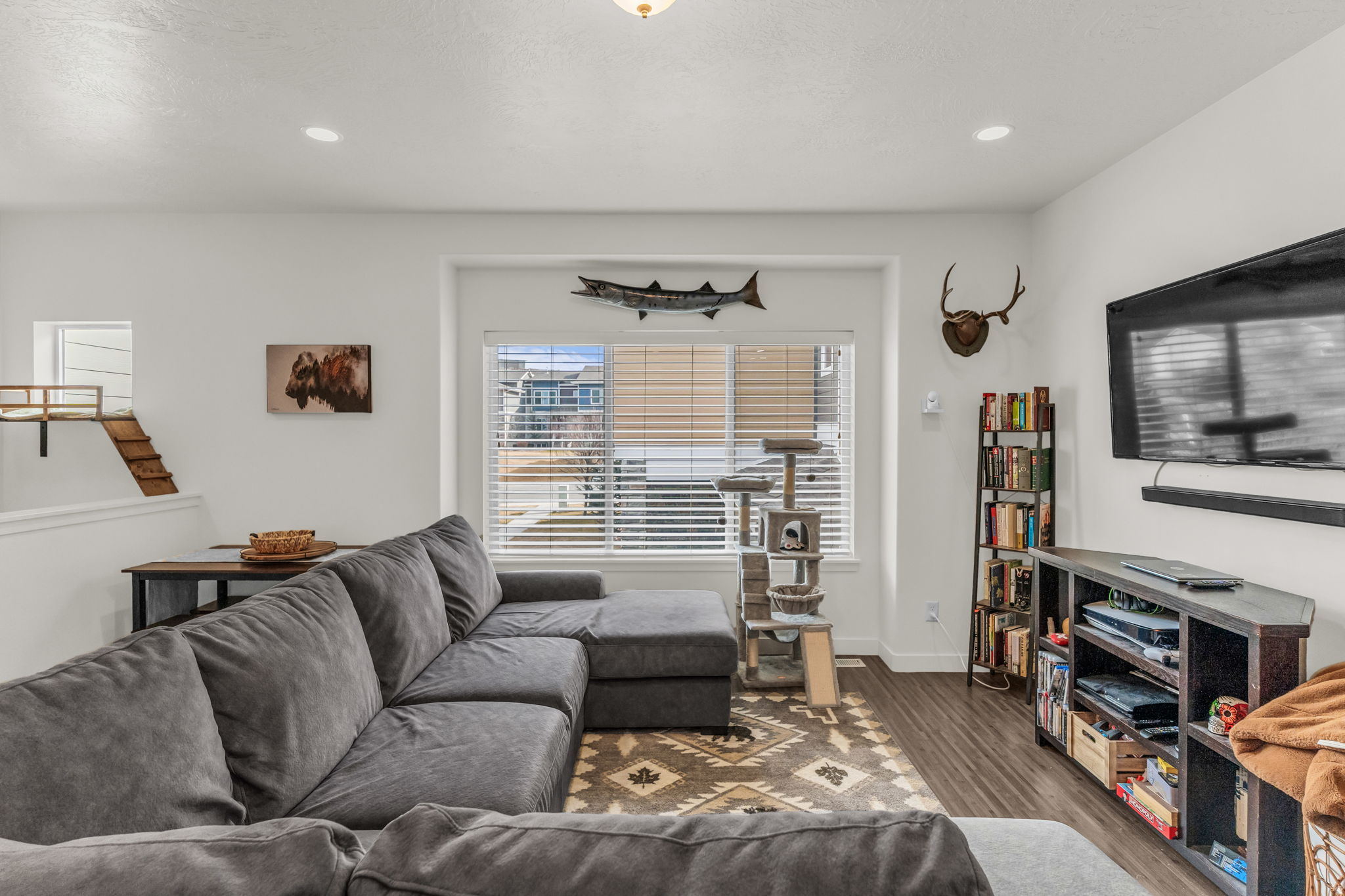 COBALT VILLAGE - Residential