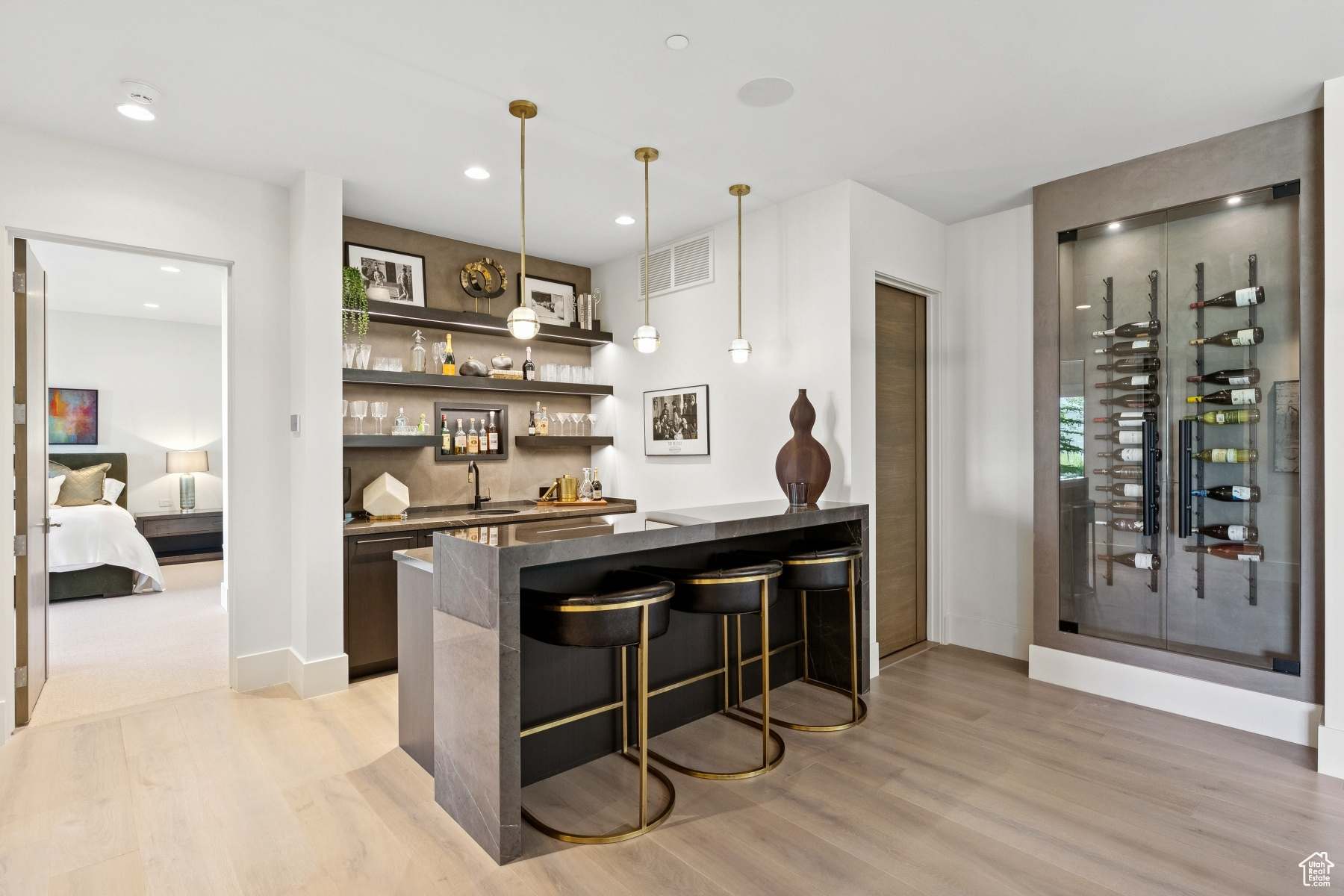 WEST HILLS - Residential