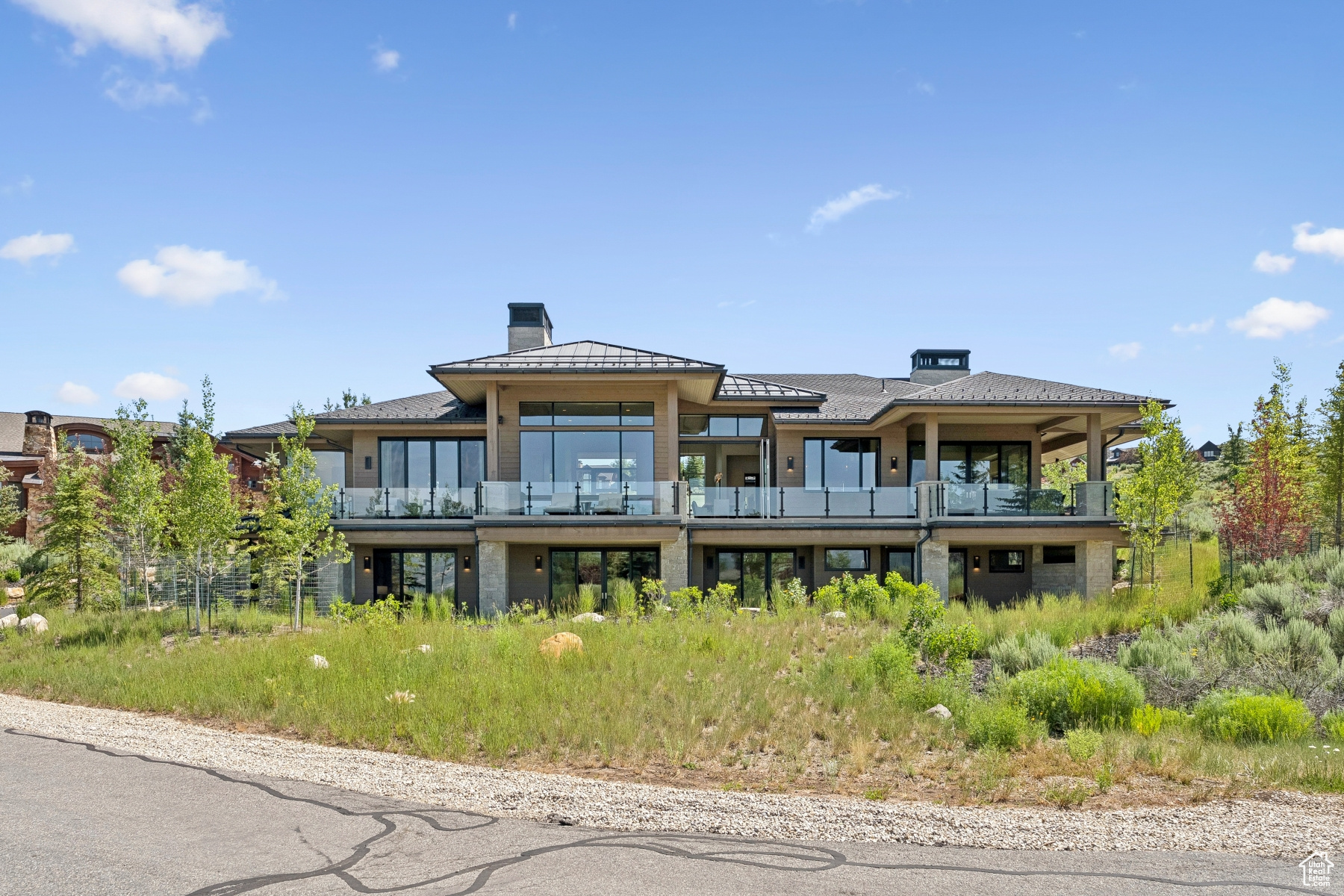 WEST HILLS - Residential