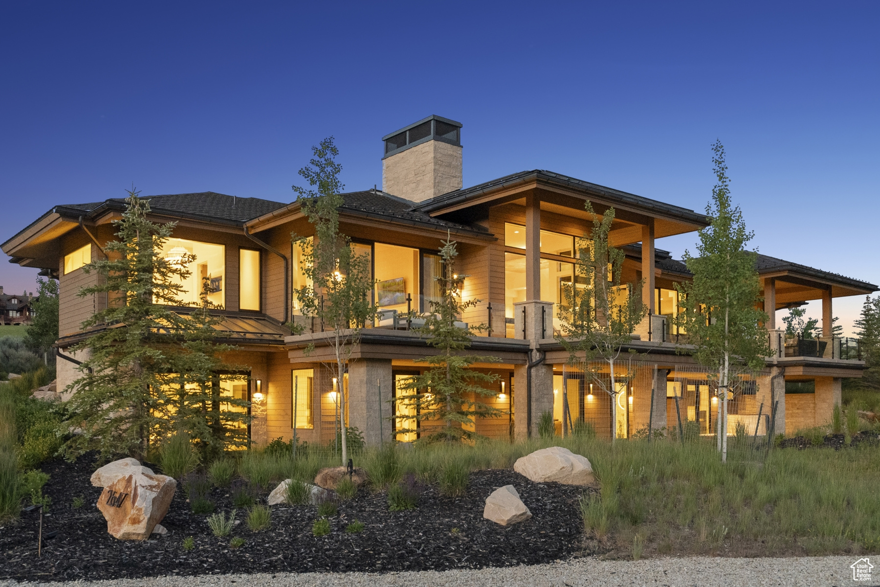 WEST HILLS - Residential