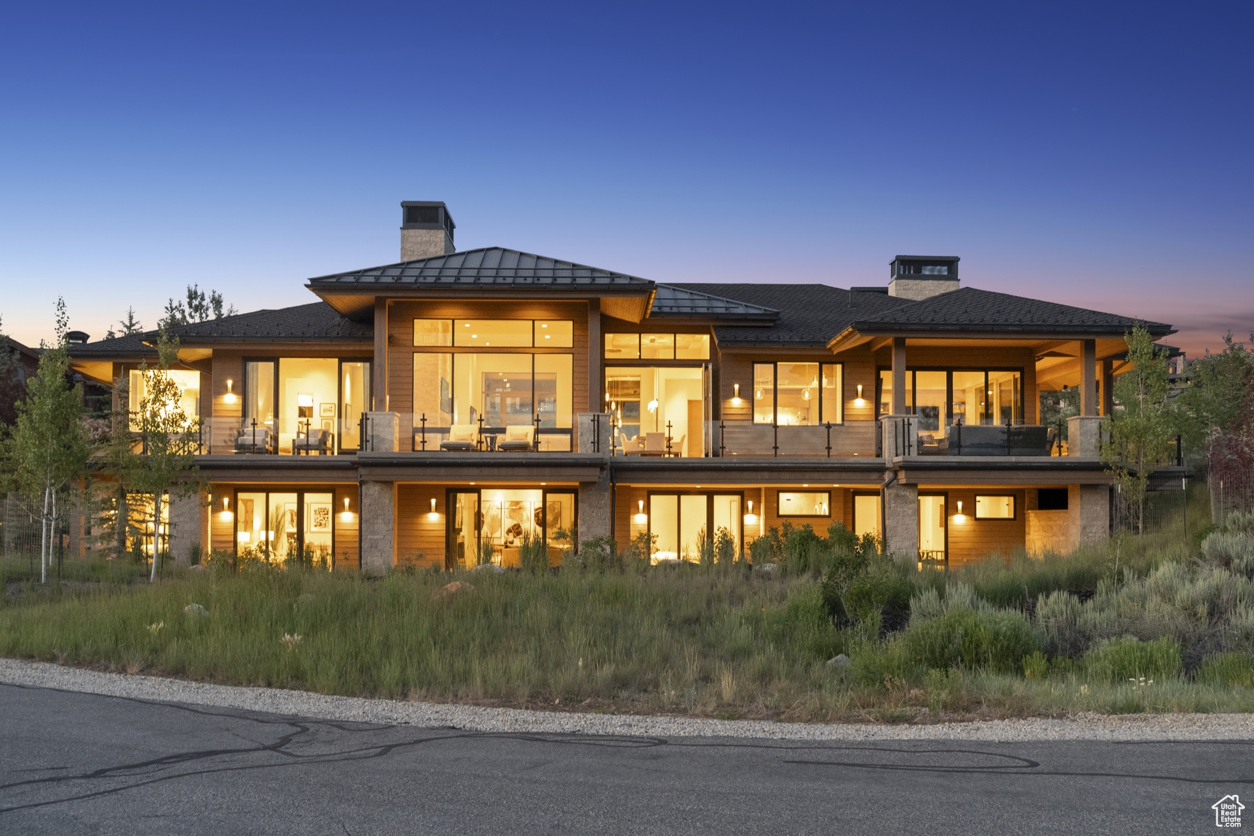 WEST HILLS - Residential
