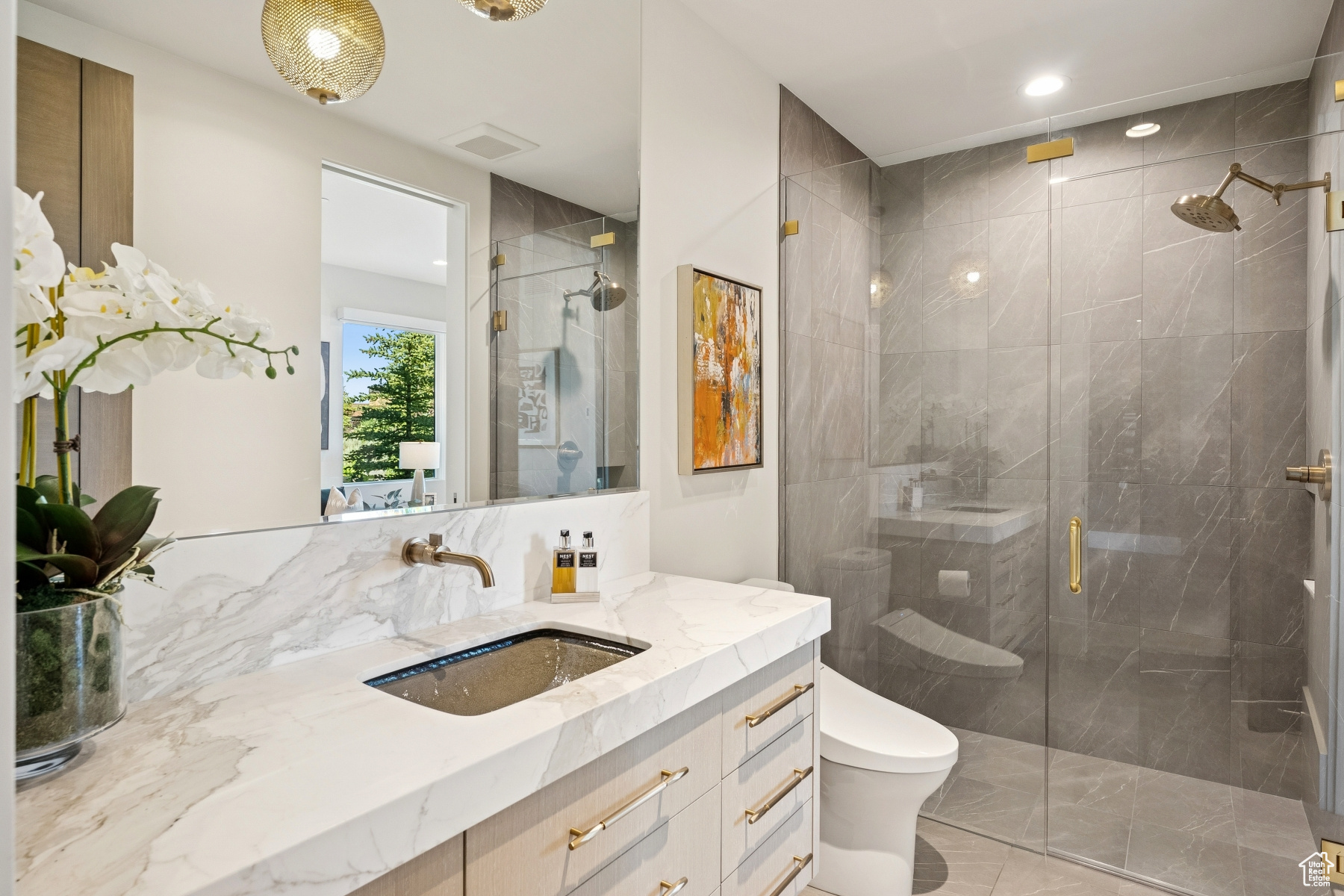 WEST HILLS - Residential