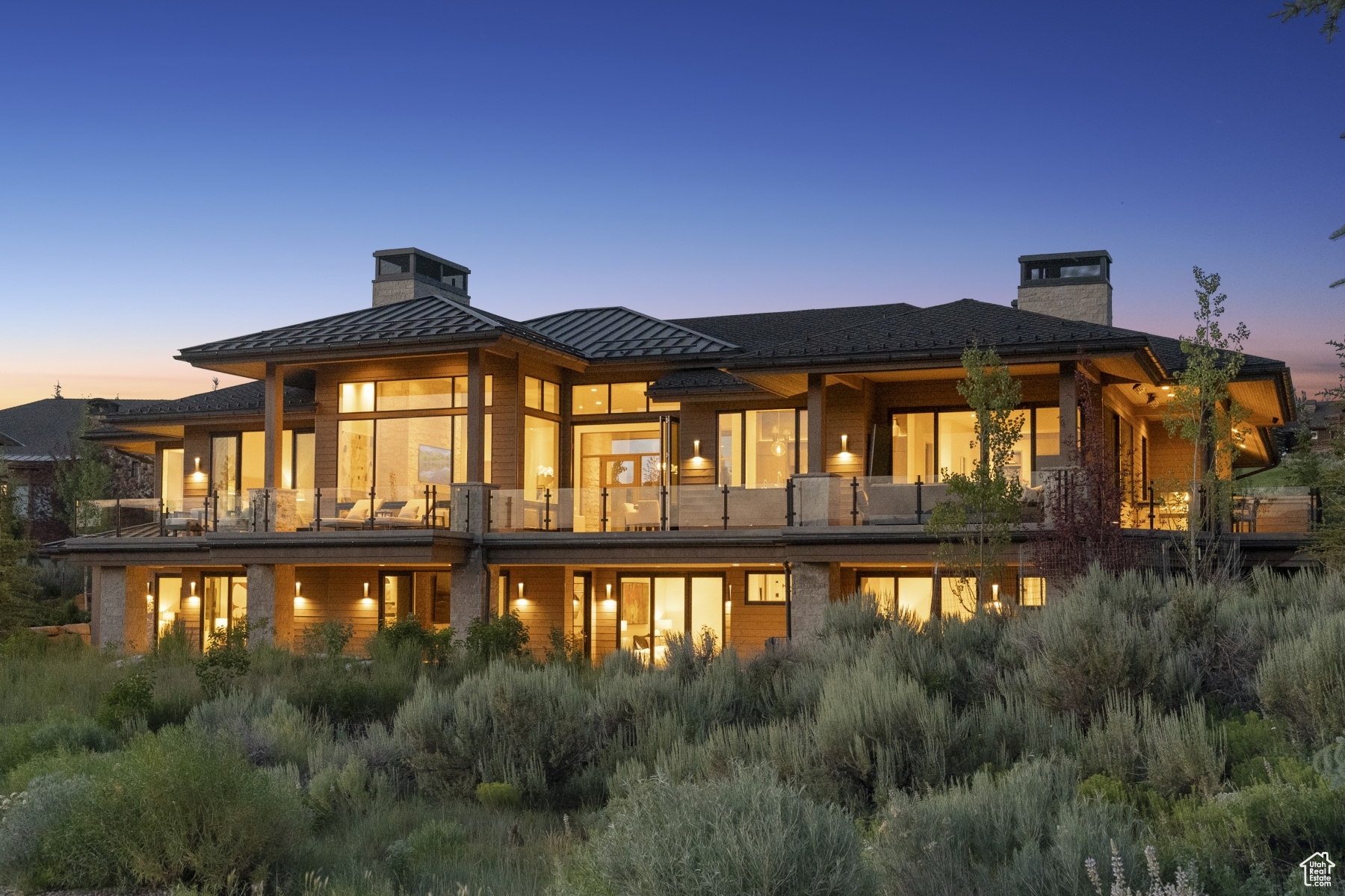 WEST HILLS - Residential