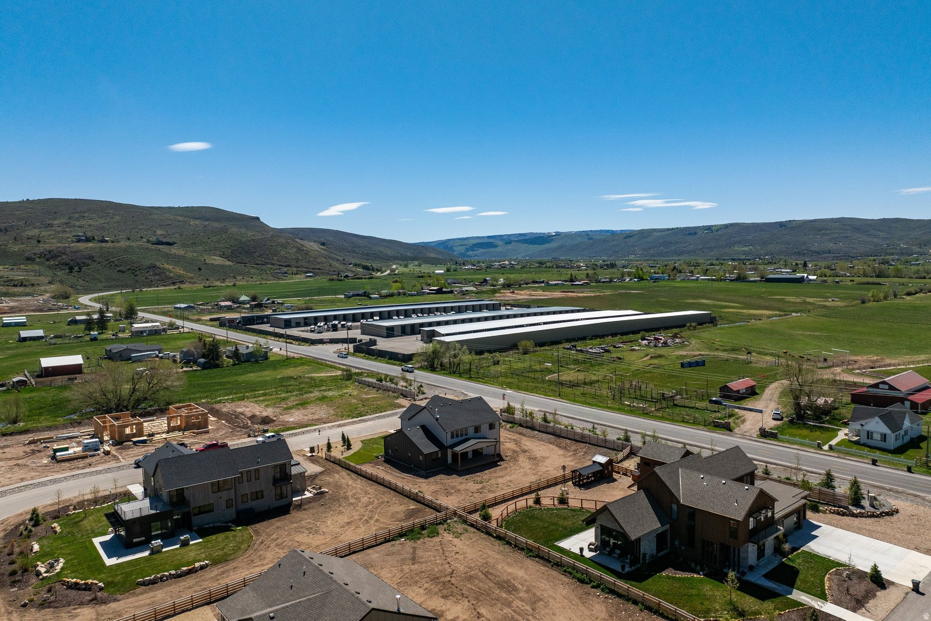 FRONTIER ACRES - Residential