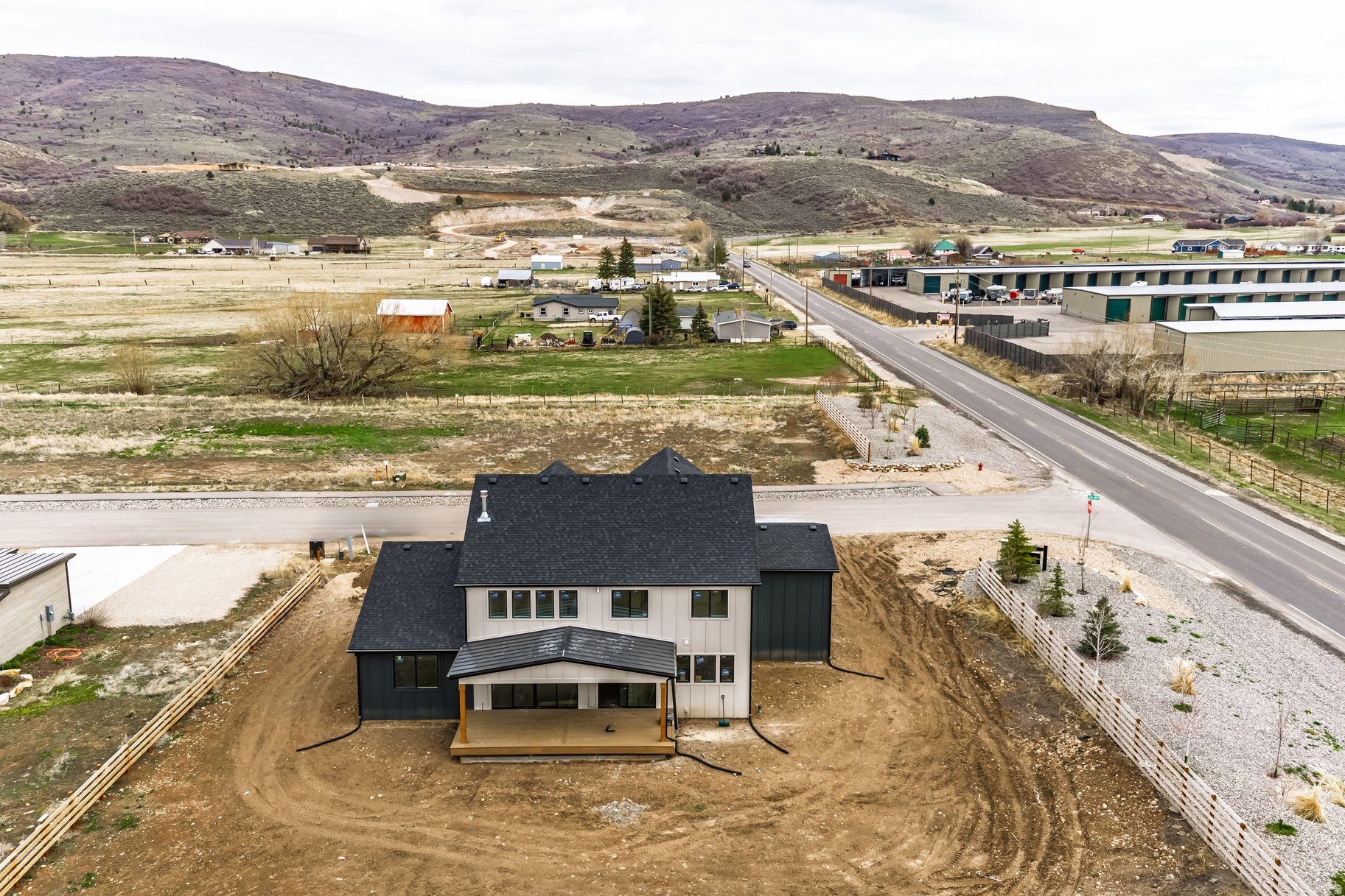 FRONTIER ACRES - Residential