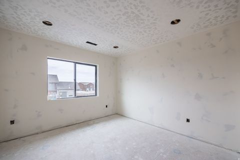 Tiny photo for 850 LAZY WAY #8, Francis, UT 84036 (MLS # 2146344)