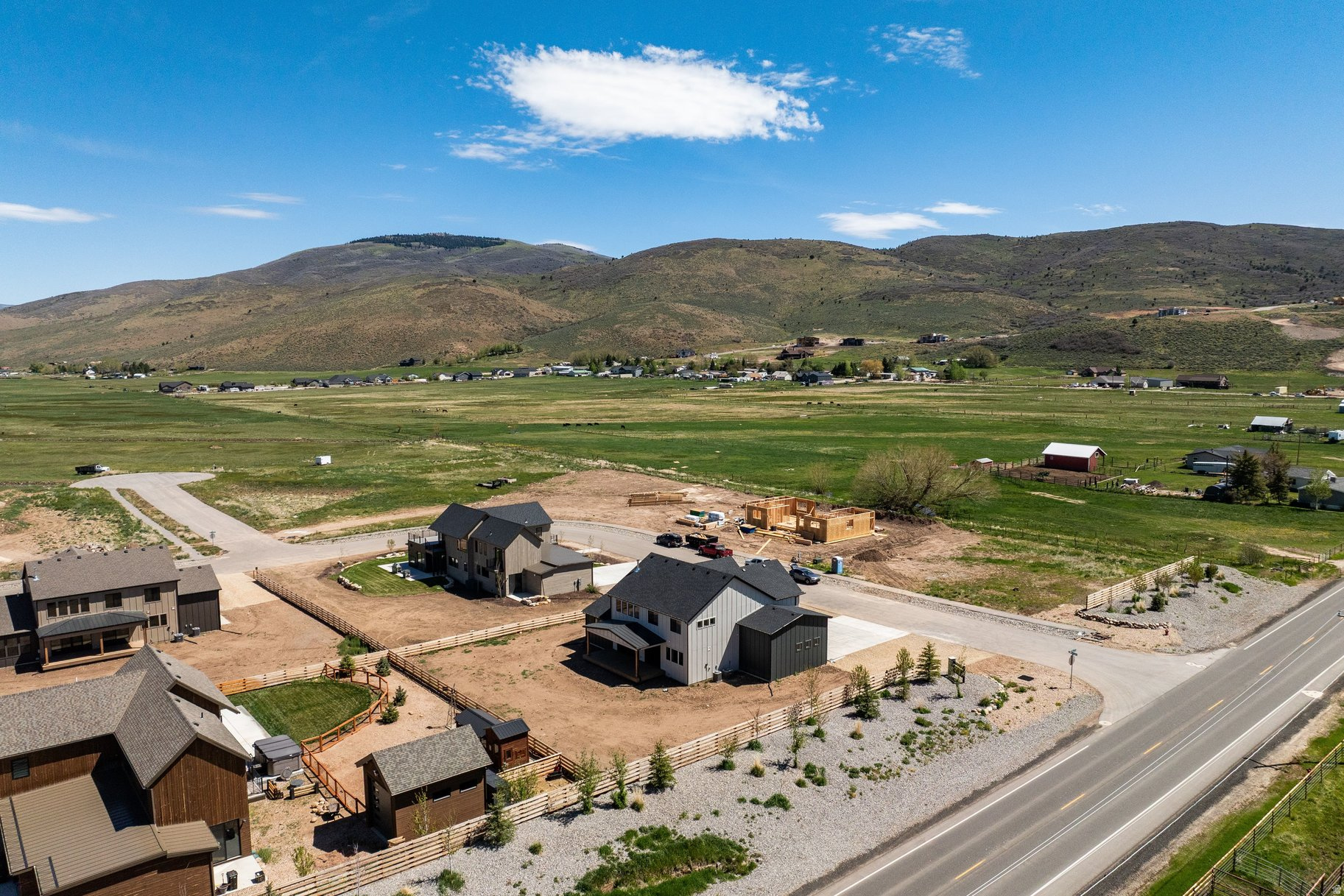 FRONTIER ACRES - Residential