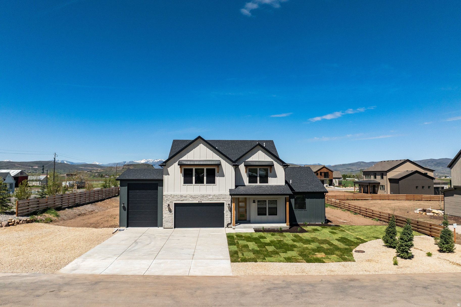 FRONTIER ACRES - Residential