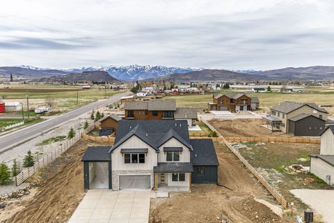 Tiny photo for 850 LAZY WAY #8, Francis, UT 84036 (MLS # 2146344)