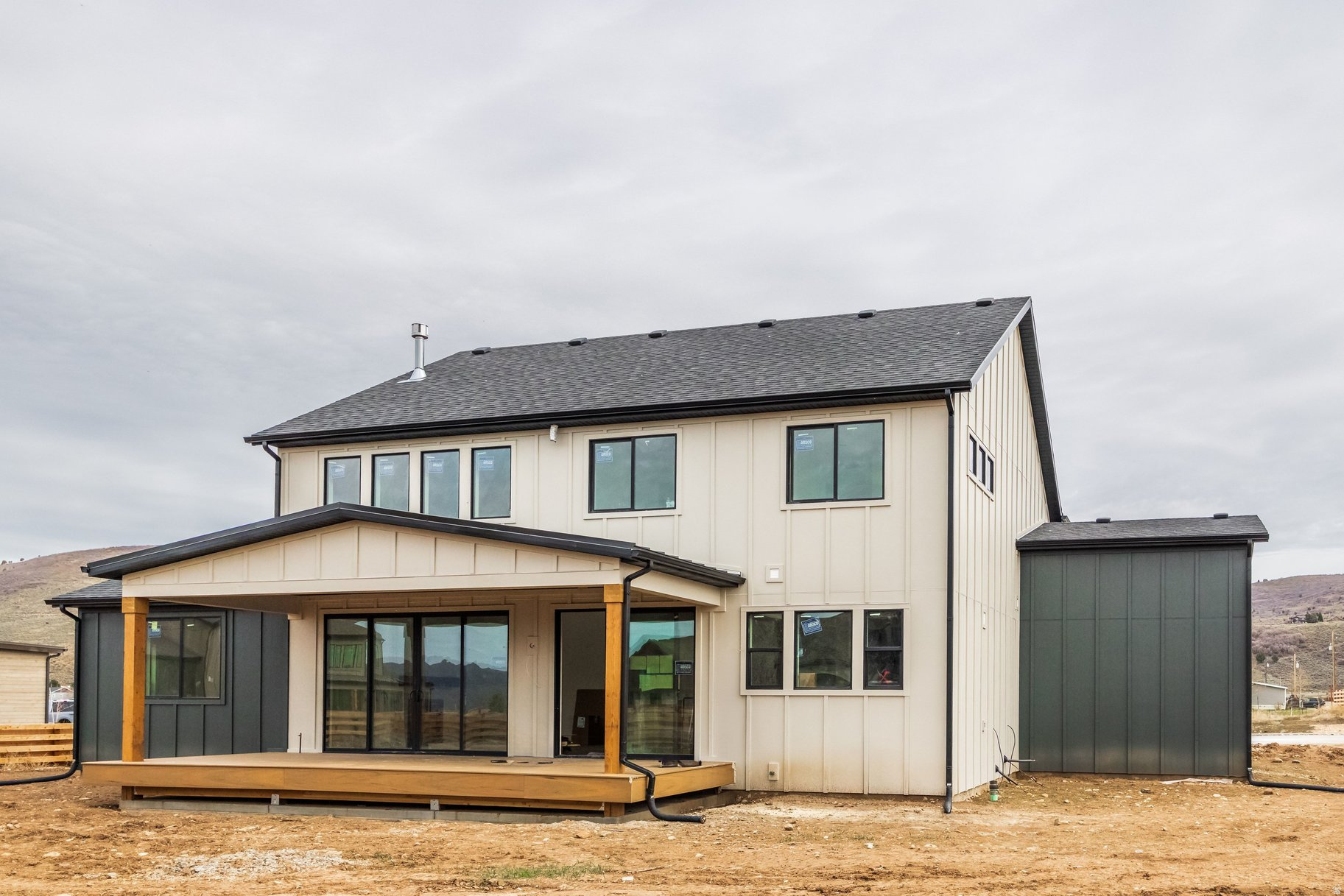 FRONTIER ACRES - Residential