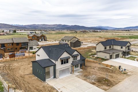 Tiny photo for 850 LAZY WAY #8, Francis, UT 84036 (MLS # 2146344)