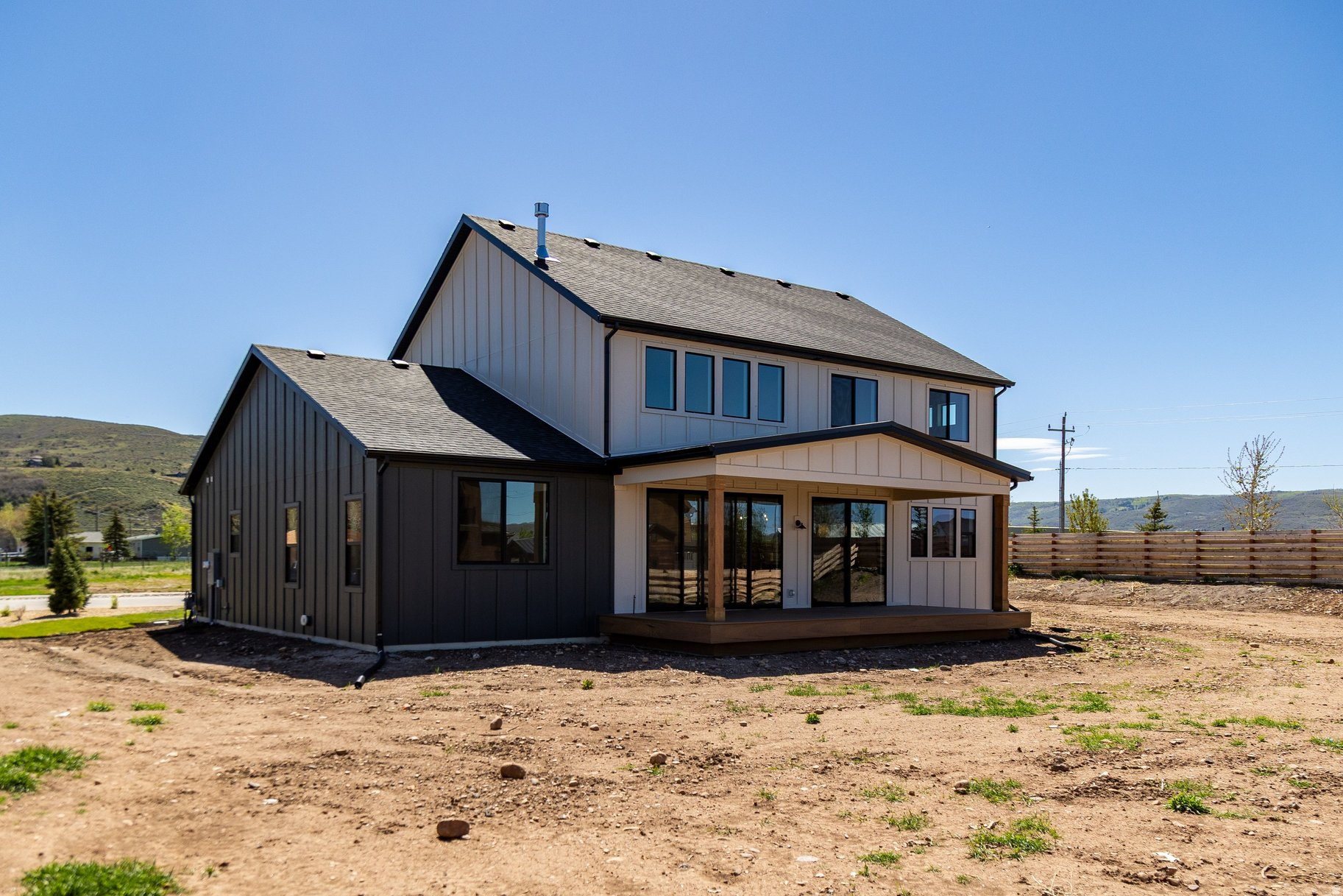 FRONTIER ACRES - Residential
