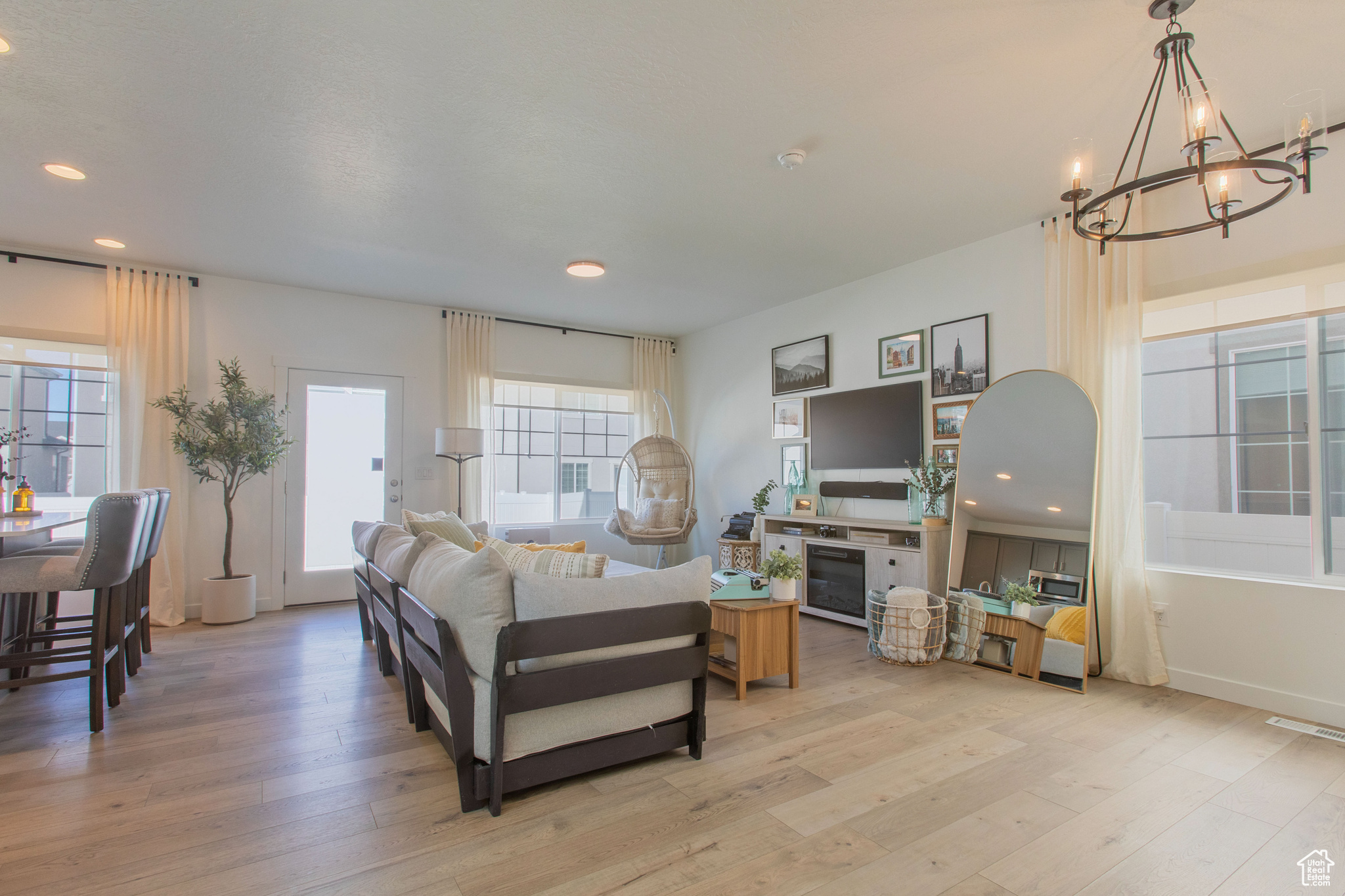 GABLERS GROVE CTG410 - Residential