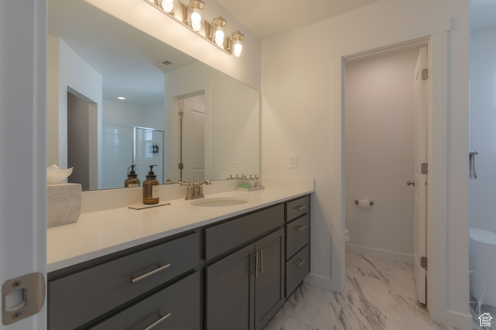 GABLERS GROVE CTG410 - Residential