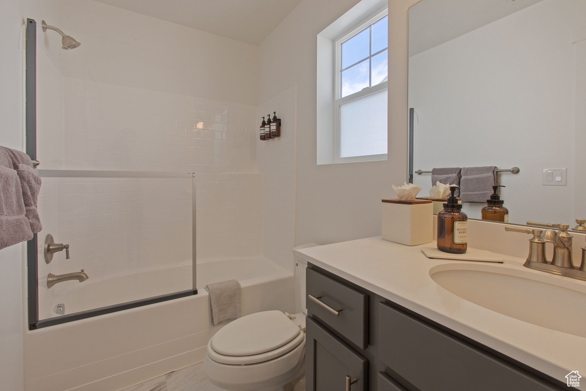GABLERS GROVE CTG410 - Residential