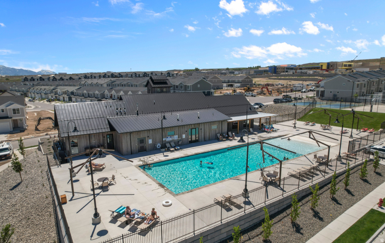 LITTLE VALLEY GATEWA - Residential