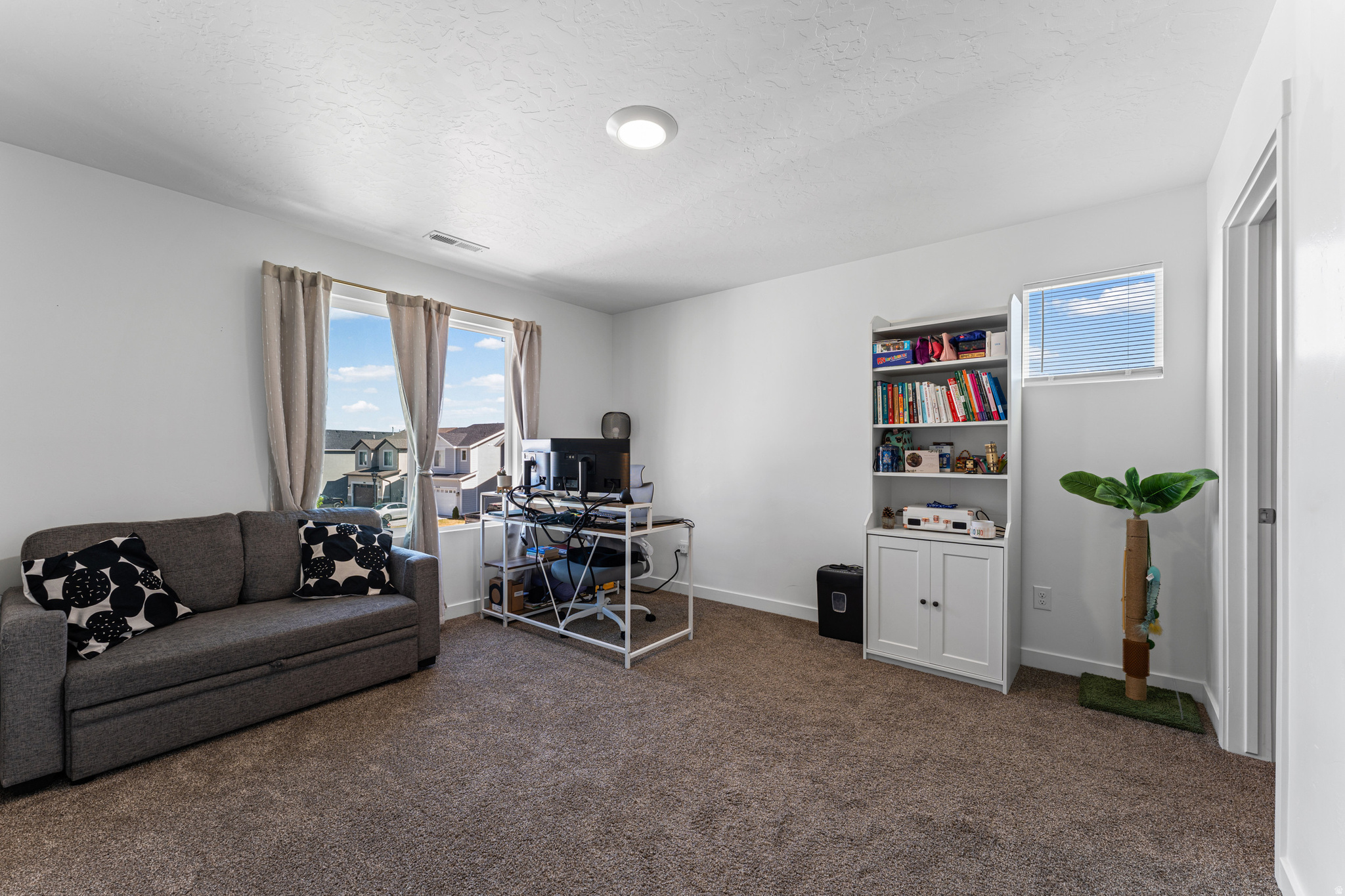 LITTLE VALLEY GATEWA - Residential
