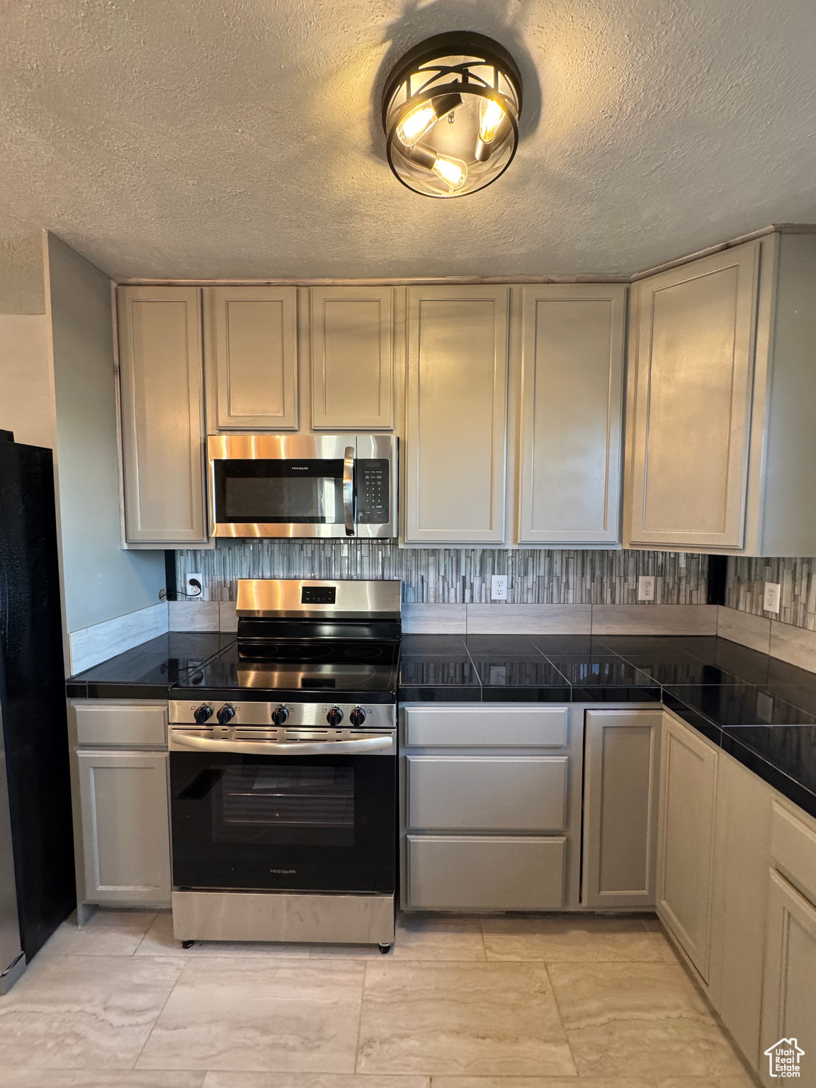 DRAGERTON SUB - Residential