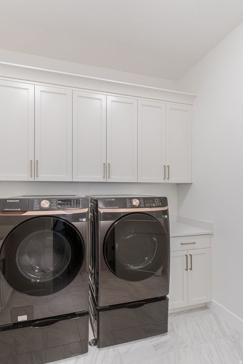 Tiny photo for 3178 E 2110 S, Saint George, UT 84790 (MLS # 2135085)