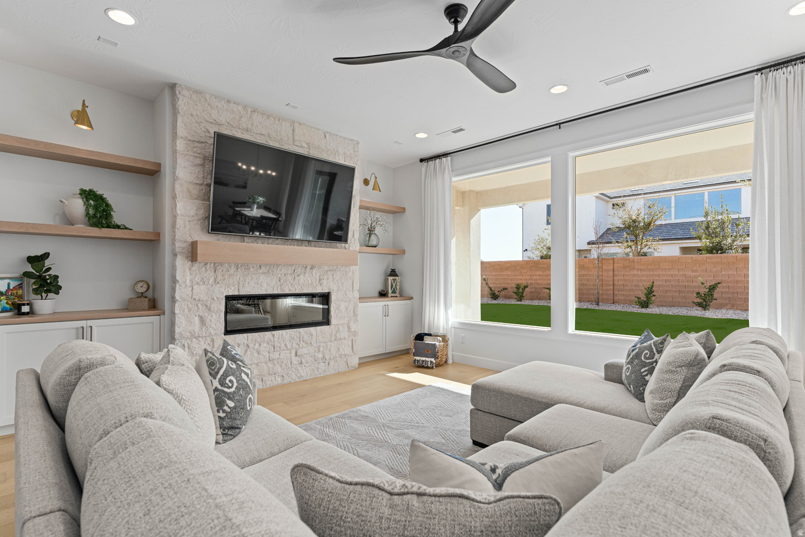 CRIMSON VISTAS 2 - Residential