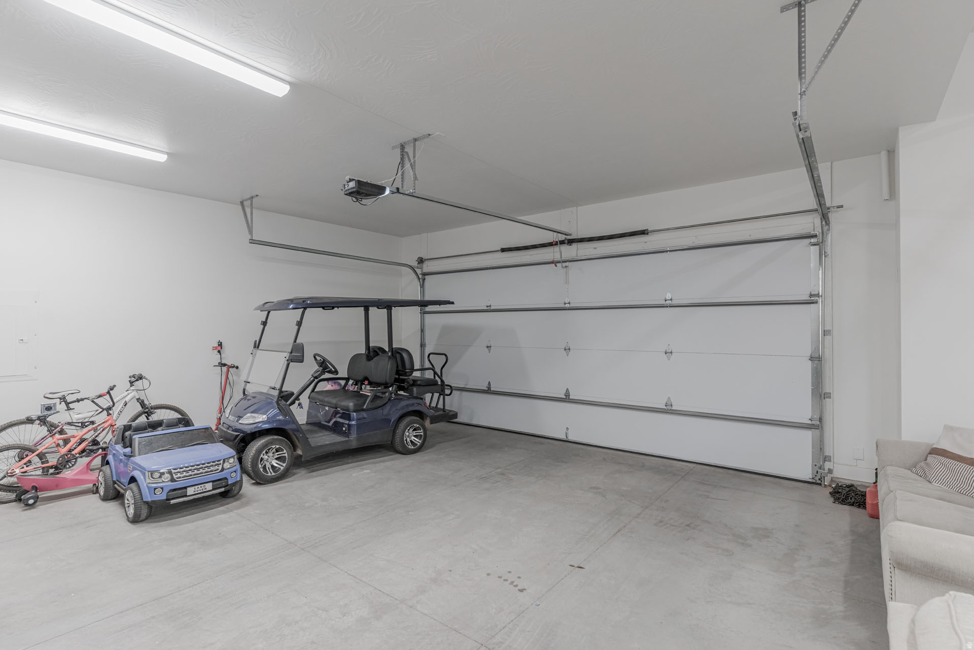 CRIMSON VISTAS 2 - Residential