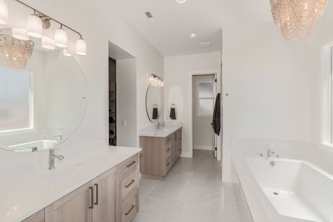 Tiny photo for 3178 E 2110 S, Saint George, UT 84790 (MLS # 2135085)