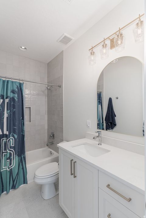 Tiny photo for 3178 E 2110 S, Saint George, UT 84790 (MLS # 2135085)