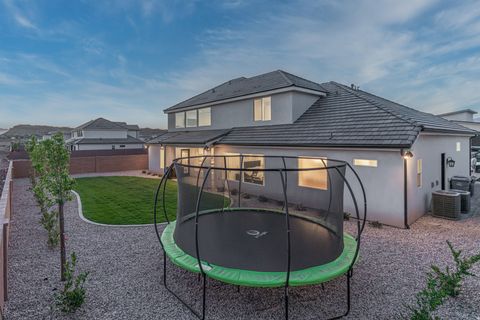 Tiny photo for 3178 E 2110 S, Saint George, UT 84790 (MLS # 2135085)