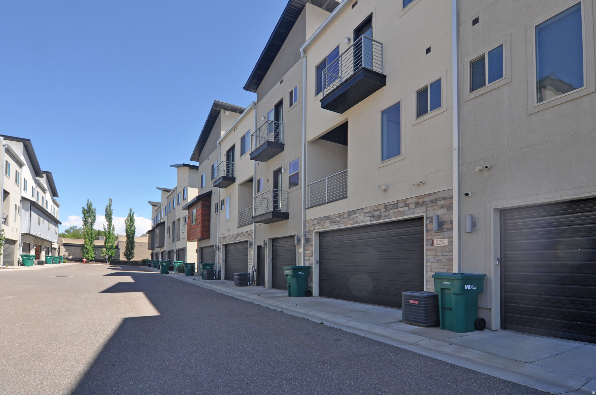 SUNRIVER TOWNHOMES - Residential