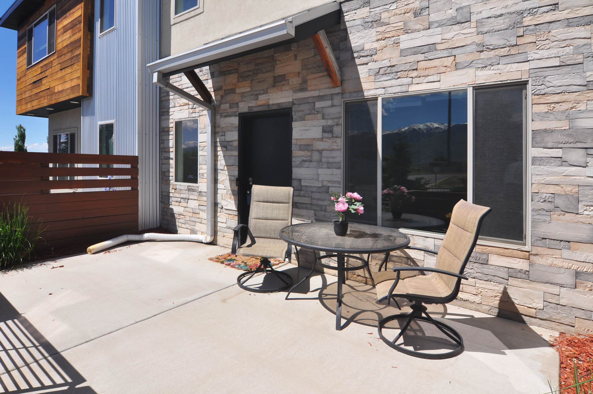 SUNRIVER TOWNHOMES - Residential