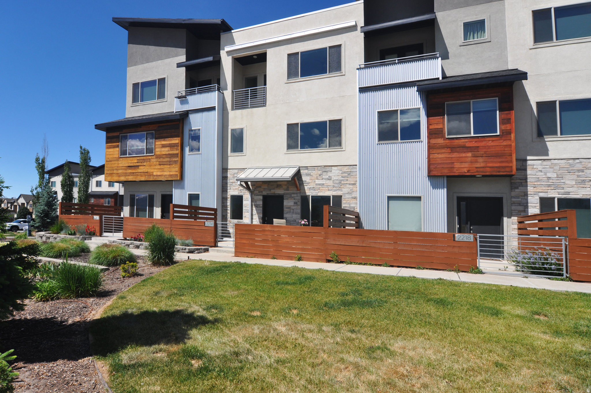 SUNRIVER TOWNHOMES - Residential