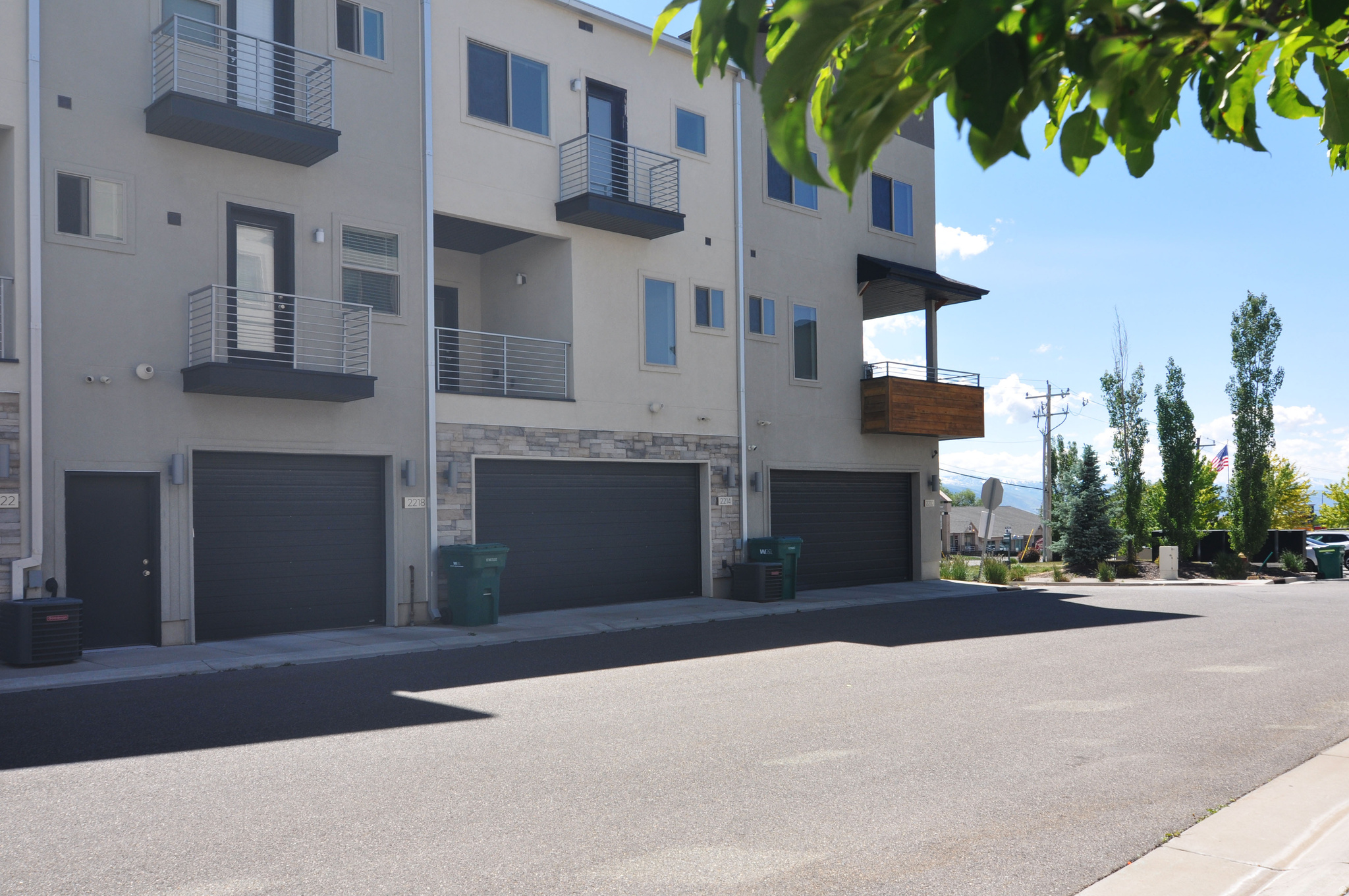 SUNRIVER TOWNHOMES - Residential