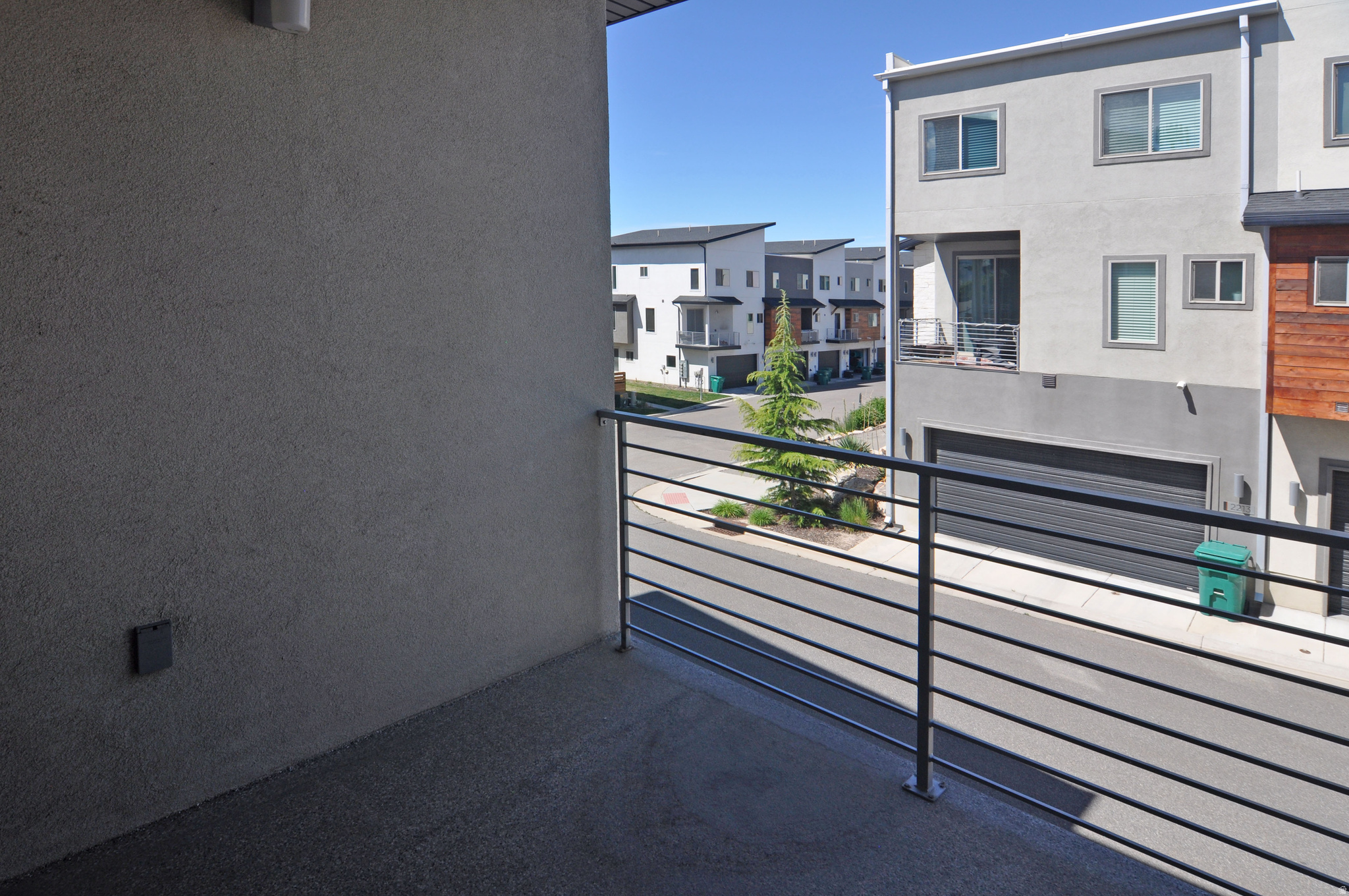 SUNRIVER TOWNHOMES - Residential