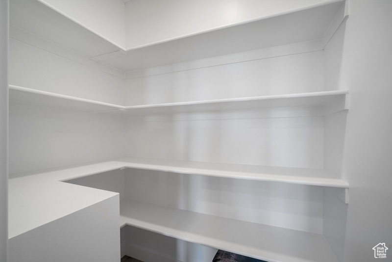 BONNEVILLE TRAIL - Residential