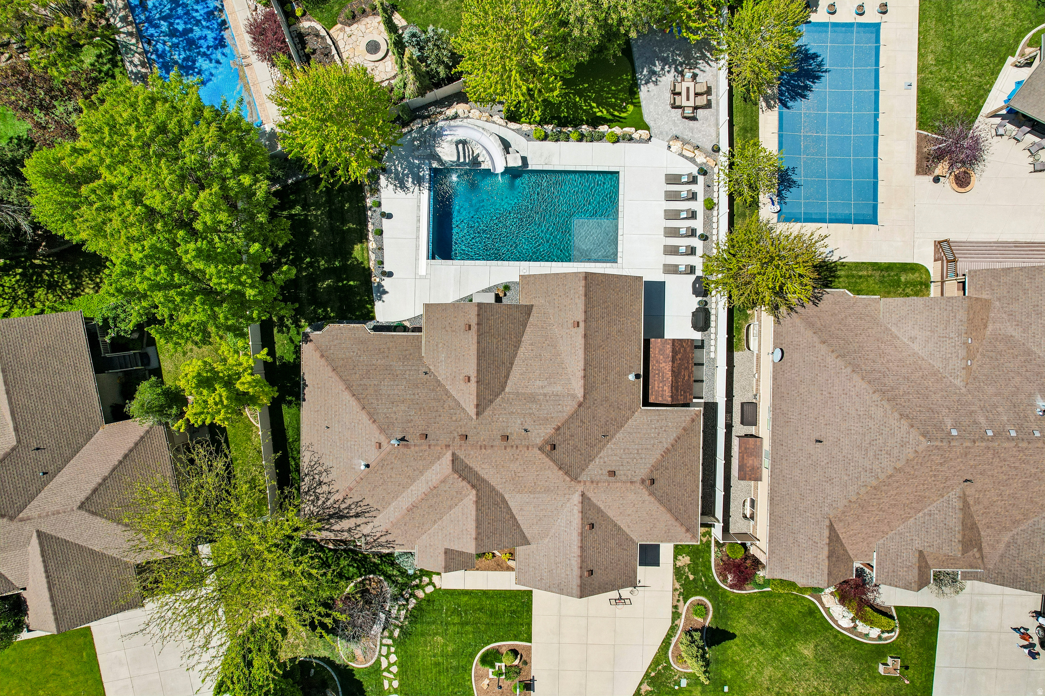 MOUNTAIN VISTAS - Residential