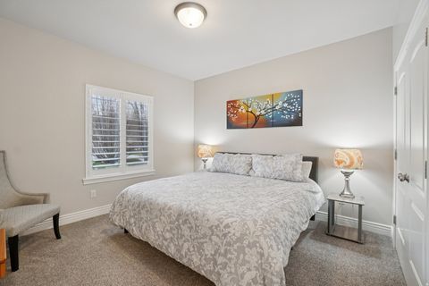 Tiny photo for 113 N VISTA VIEW DR, Kaysville, UT 84037 (MLS # 2132702)