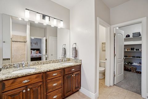 Tiny photo for 113 N VISTA VIEW DR, Kaysville, UT 84037 (MLS # 2132702)