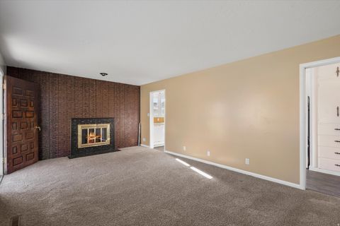 Tiny photo for 2232 S 1000 W, Syracuse, UT 84075 (MLS # 2124827)