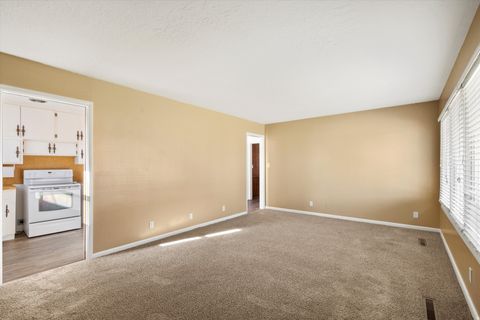 Tiny photo for 2232 S 1000 W, Syracuse, UT 84075 (MLS # 2124827)