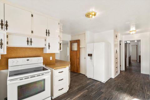 Tiny photo for 2232 S 1000 W, Syracuse, UT 84075 (MLS # 2124827)