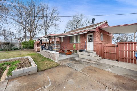 Tiny photo for 4558 S 300 W, Washington Terrace, UT 84405 (MLS # 2136495)