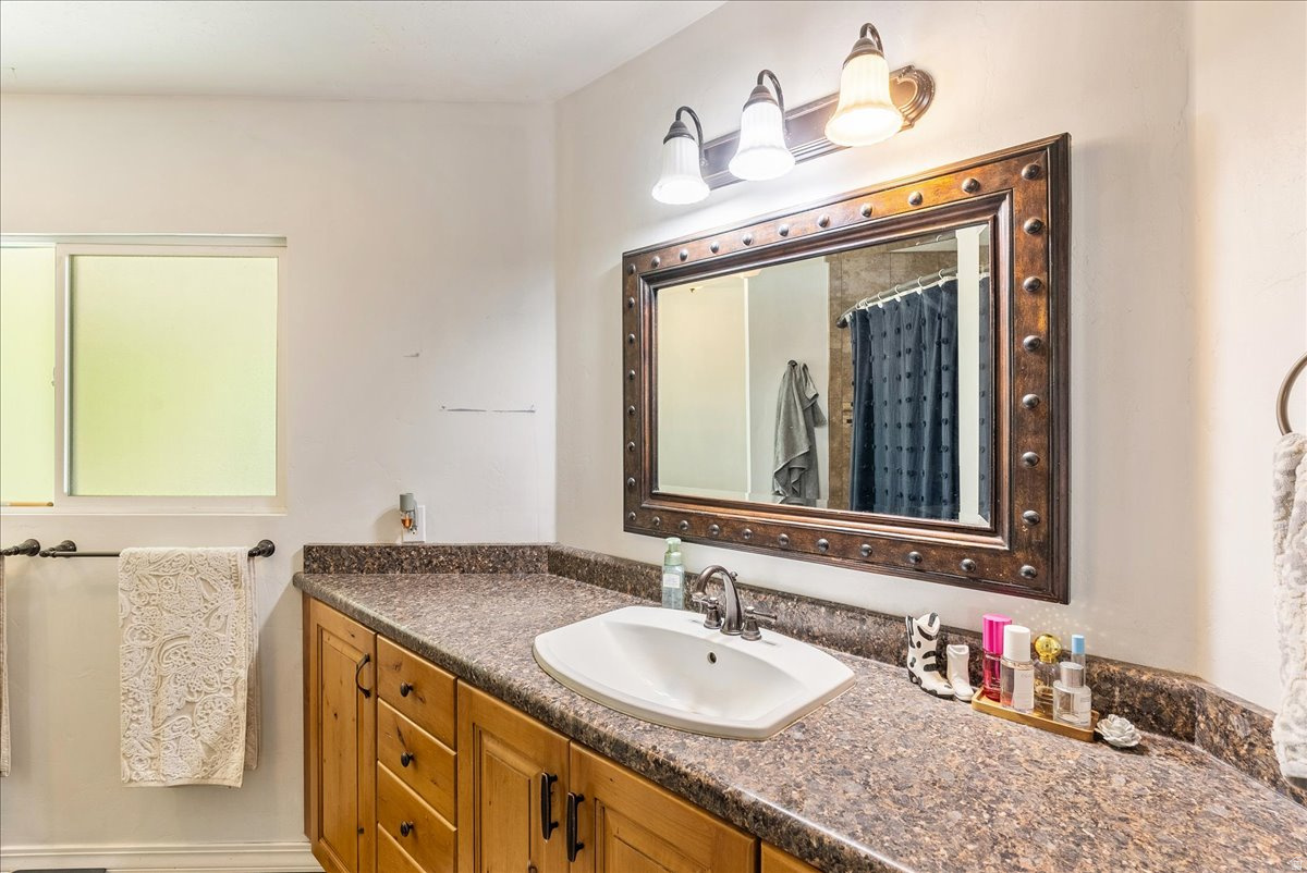 ATHERTON PARK - Residential